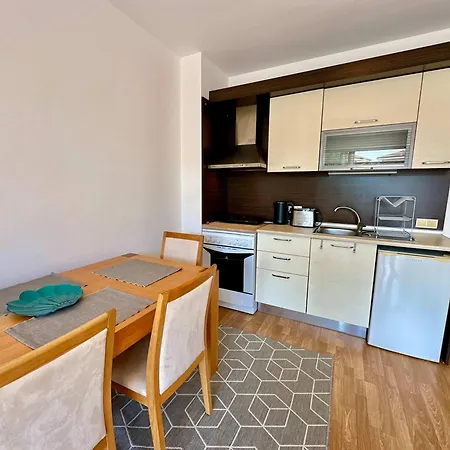 Apartamento Bright With Pool View In Vineyards *