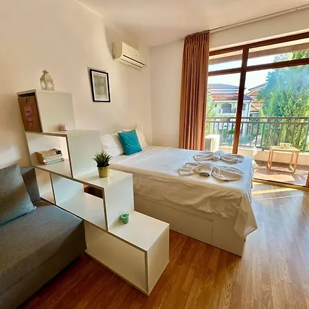 Bright With Pool View In Vineyards * Aheloy