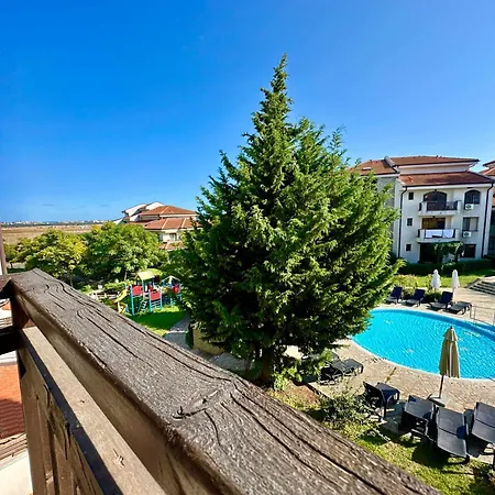 Apartamento Bright With Pool View In Vineyards *